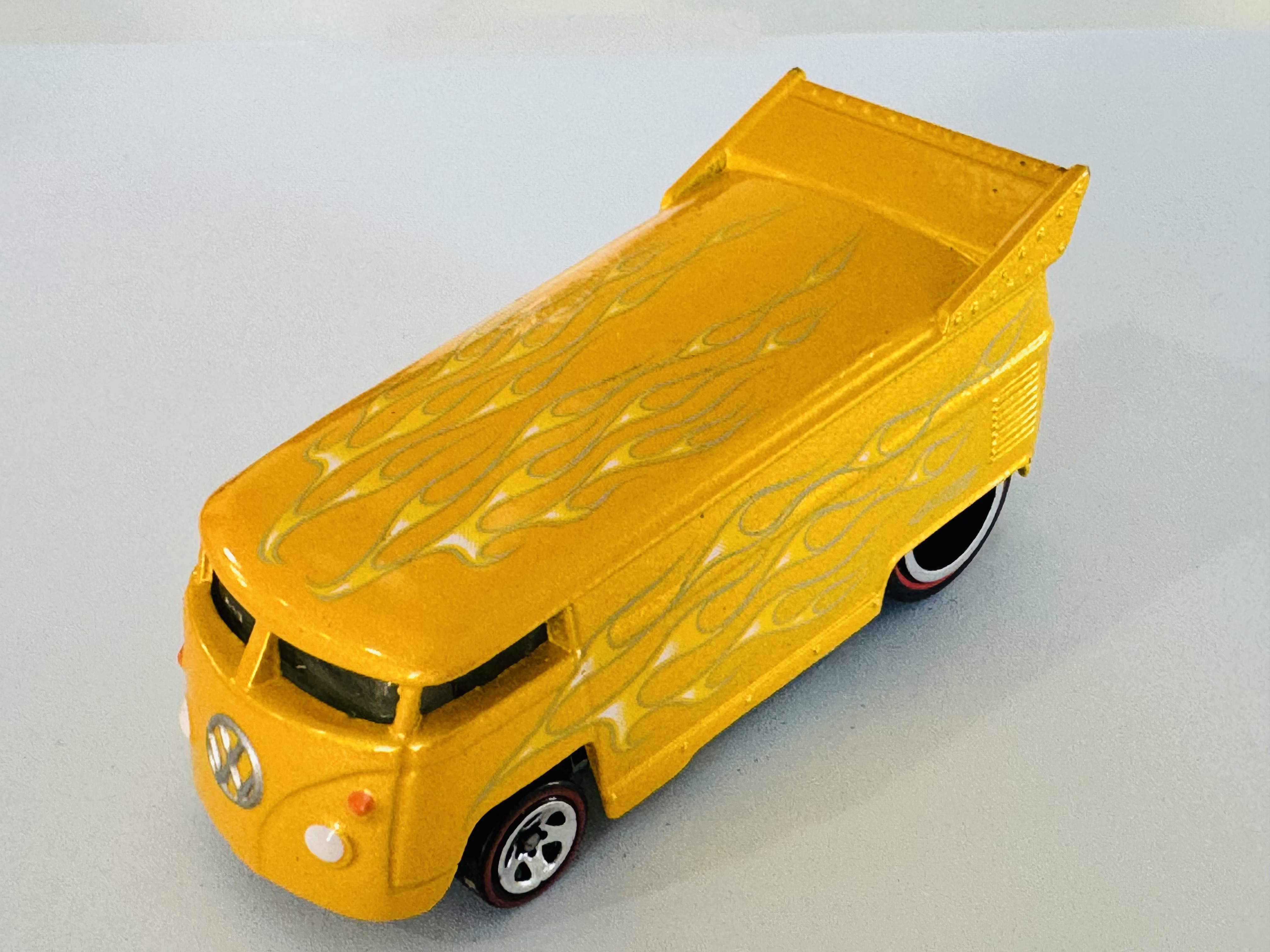 Hot Wheels Since '68 Collector Top 40 Volkswagen Drag Bus