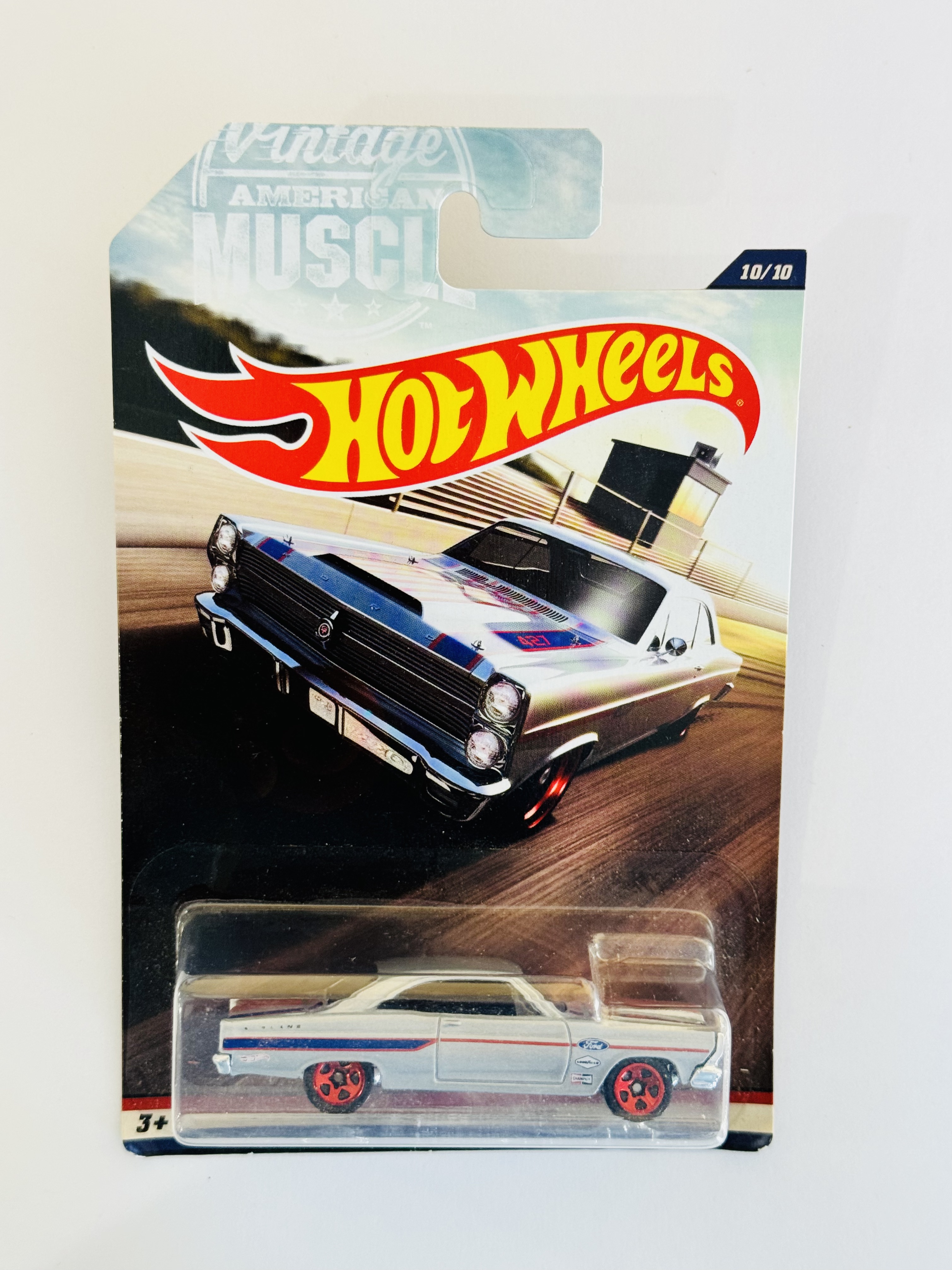 Hot Wheels Vintage American Muscle 1966 Ford Fairlane