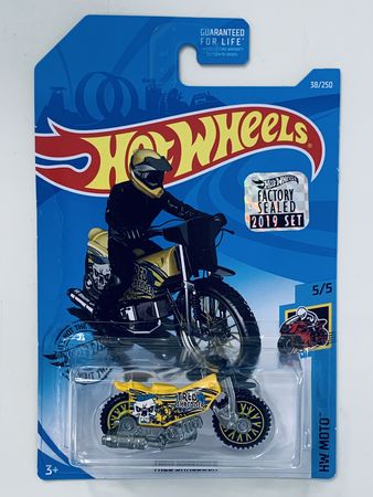 Hot Wheels 2019 Factory Set #38 Tred Shredder - Yellow