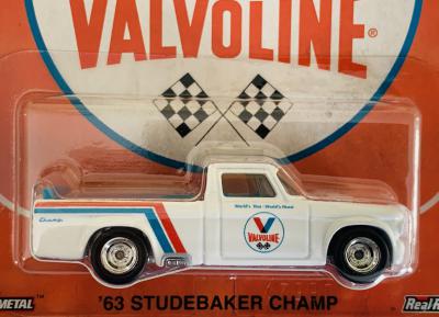 Hot Wheels Premium Valvoline '63 Studebaker Champ 1