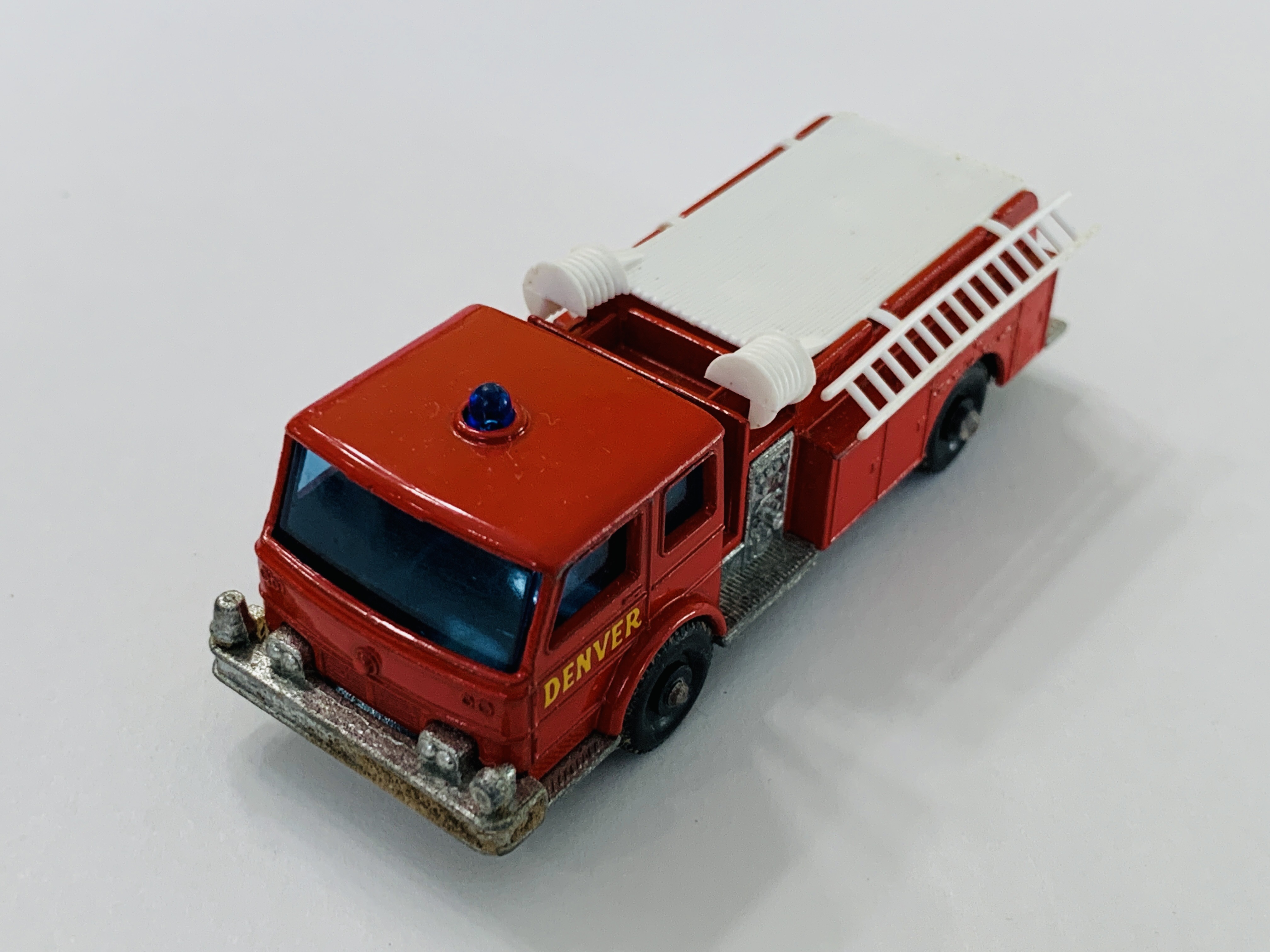 Matchbox 29 best sale fire pumper truck